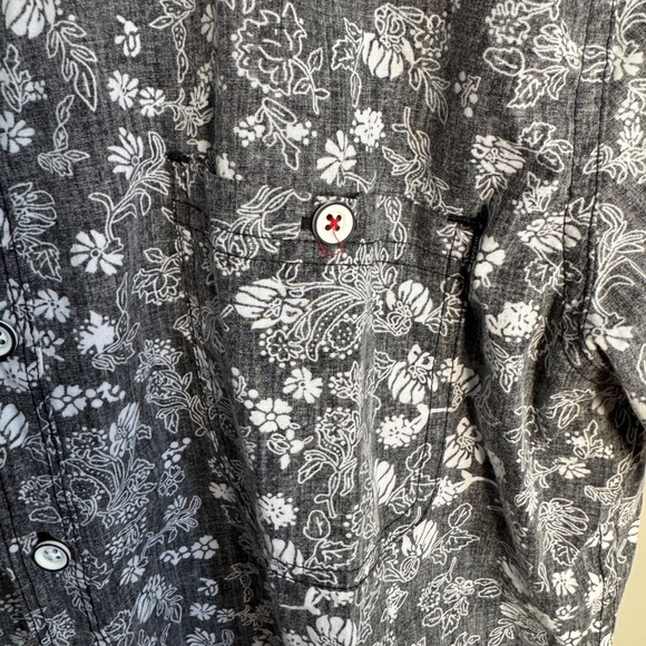 MBX Denim Wear Men's Slim Fit Inside-Out Short Sleeve Button Up Shirt Size Large - Picture 4 of 15